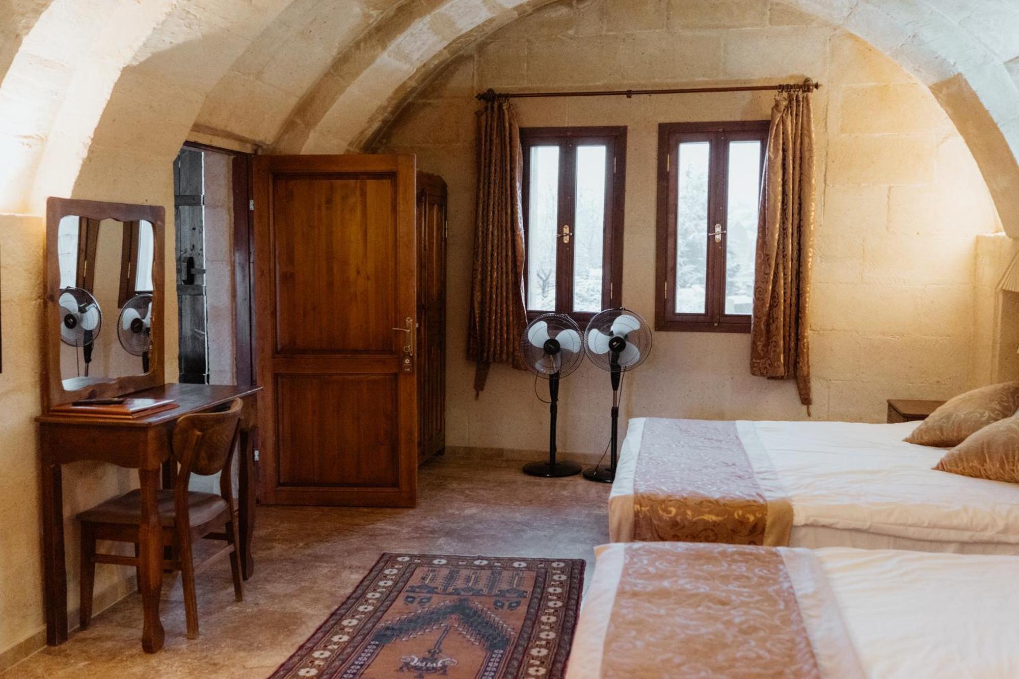 Hotel Kismet Cave Mansion Göreme Exterior foto